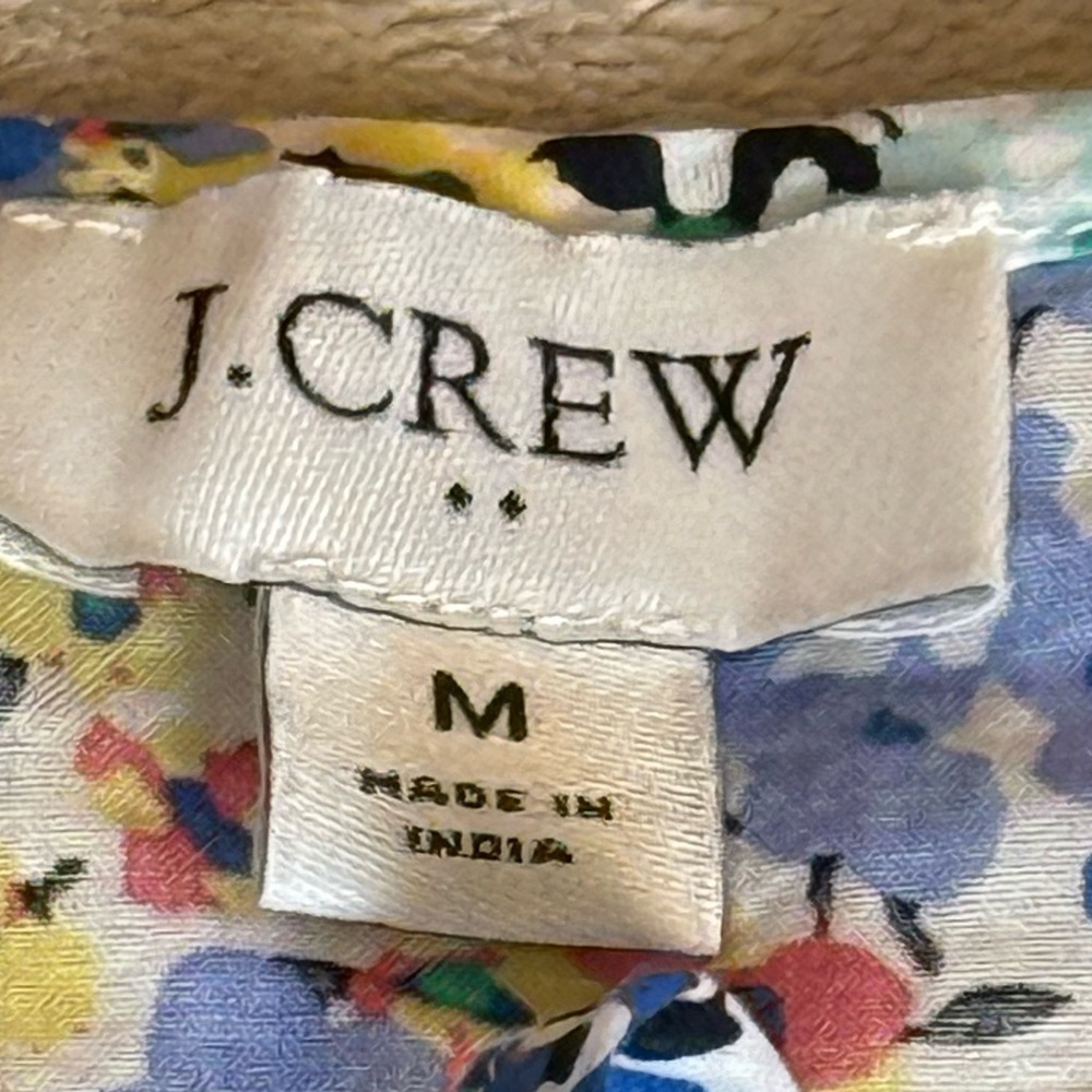 J.Crew Flutter Sleeve Delicate Floral Blouse Top Blue Medium - Picture 5 of 8